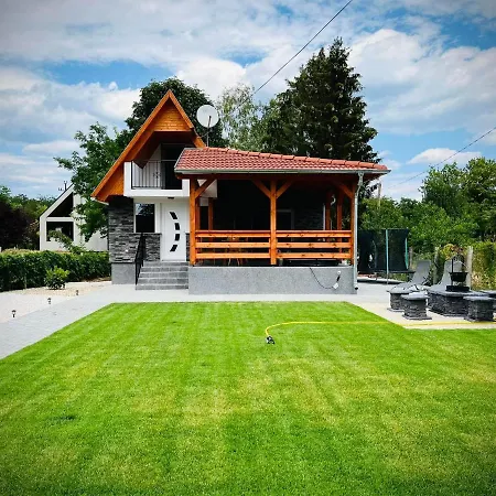 Evi Vendeghaz Dunakanyar Pilismarot Exterior photo