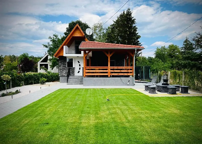 Evi Vendeghaz Dunakanyar